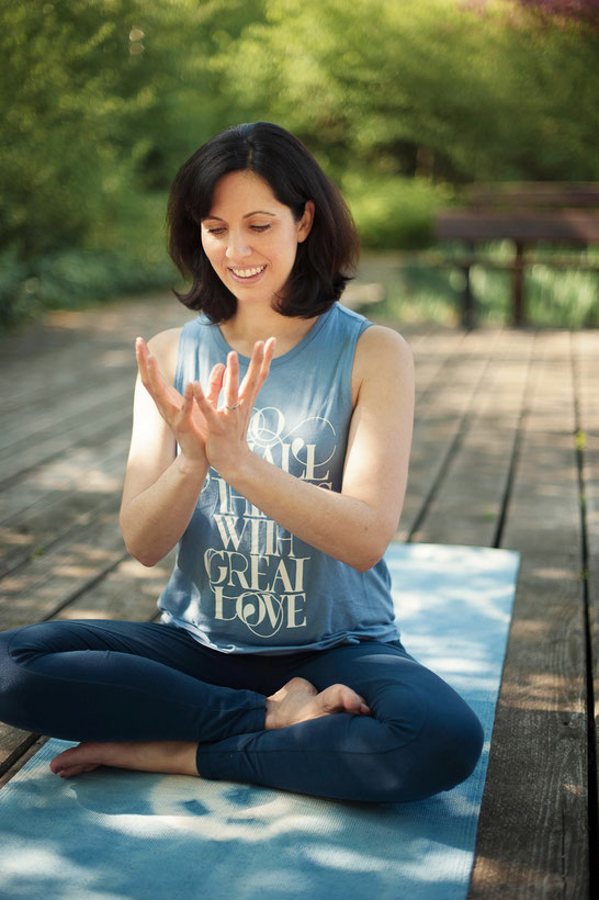 Dankbar: MOMazing-Gründerin & Prä- und Postnatal-Yogalehrerin Kathrin Mechkat 