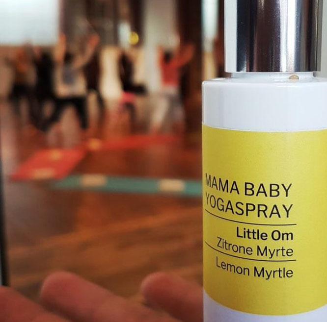 Little Om Bio-Aromaspray für Babys, Kinder und Mamas. Aromatherapie und Yogaspray auf dem Mama Yoga Blog MOMazing.
